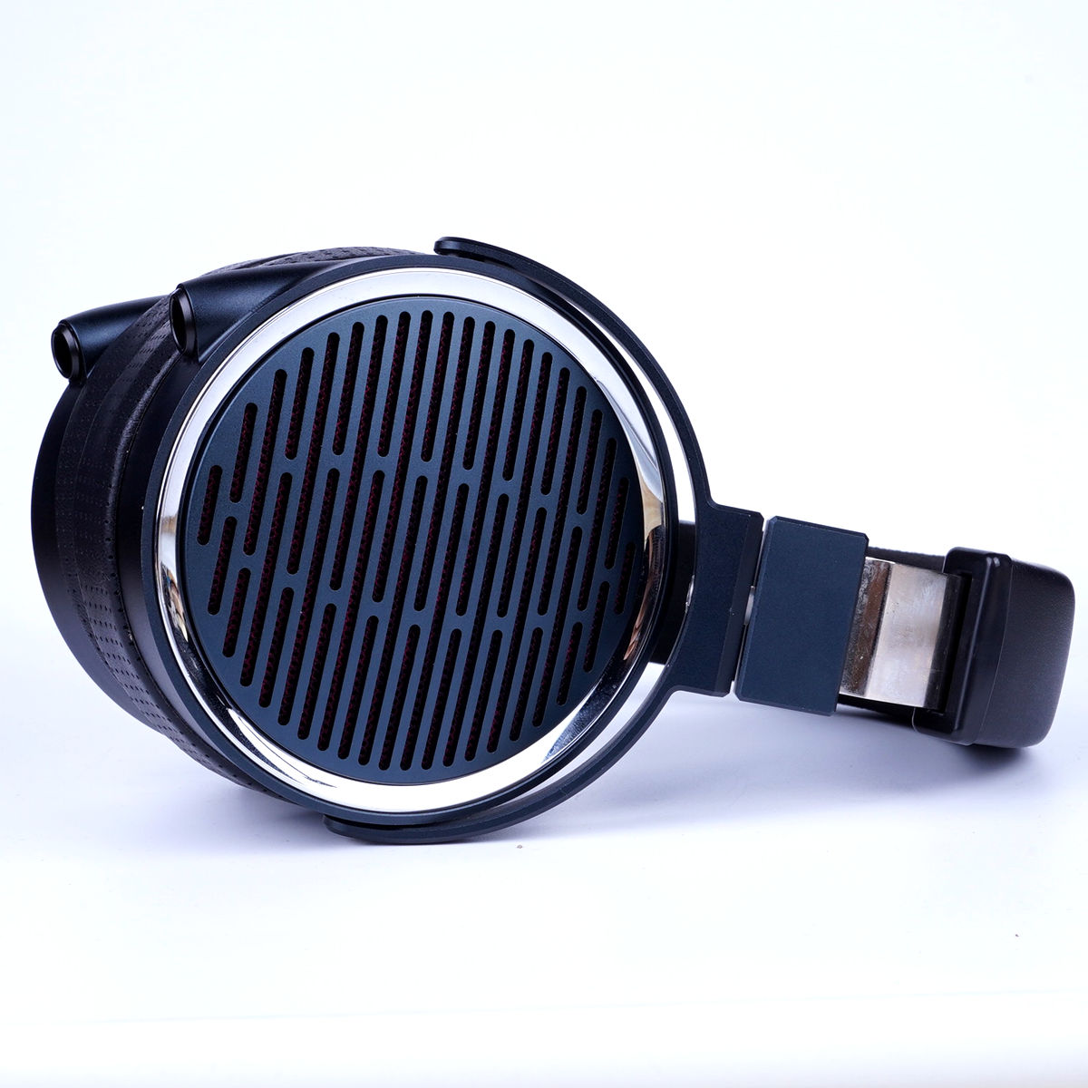 Tai nghe chụp tai Geekyaudio E - đánh giá và giá Studio Headphones Monitoring Open Back